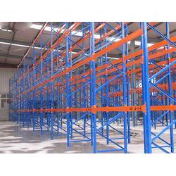 易達倉儲設備 黃埔區托盤式貨架的選擇與應用